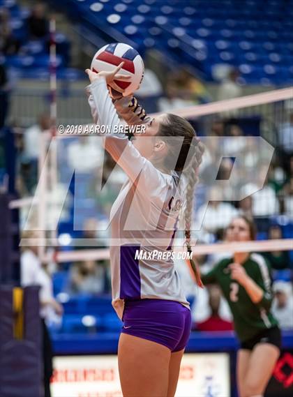 Thumbnail 1 in Episcopal vs. Fountain Lake (AAA 3A Final) photogallery.