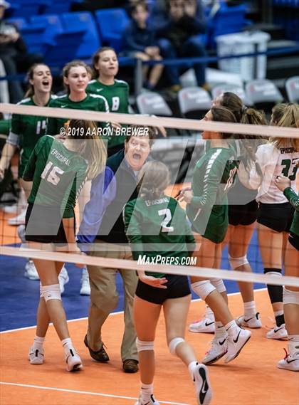Thumbnail 2 in Episcopal vs. Fountain Lake (AAA 3A Final) photogallery.