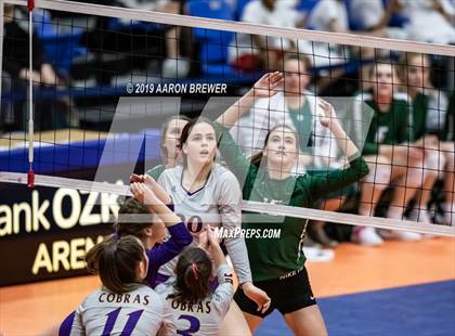 Thumbnail 3 in Episcopal vs. Fountain Lake (AAA 3A Final) photogallery.