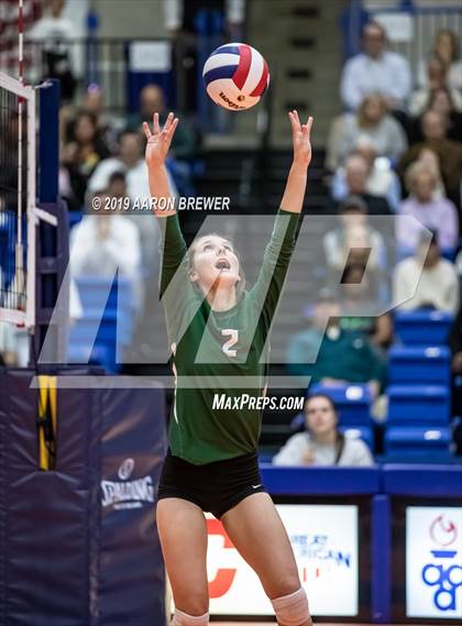 Thumbnail 1 in Episcopal vs. Fountain Lake (AAA 3A Final) photogallery.