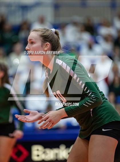 Thumbnail 1 in Episcopal vs. Fountain Lake (AAA 3A Final) photogallery.