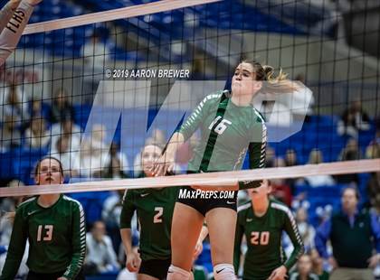 Thumbnail 1 in Episcopal vs. Fountain Lake (AAA 3A Final) photogallery.