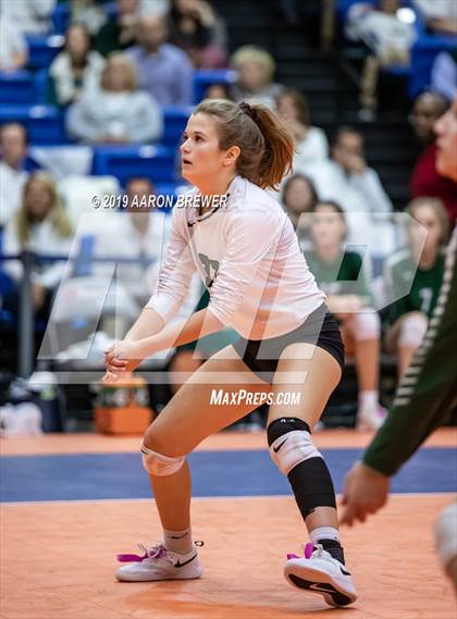 Thumbnail 2 in Episcopal vs. Fountain Lake (AAA 3A Final) photogallery.
