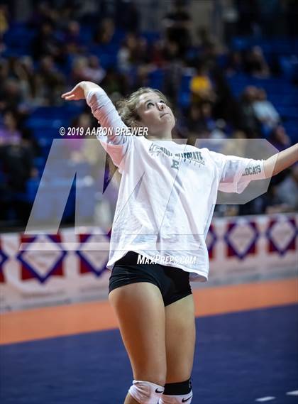 Thumbnail 1 in Episcopal vs. Fountain Lake (AAA 3A Final) photogallery.