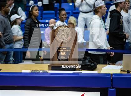 Thumbnail 3 in Episcopal vs. Fountain Lake (AAA 3A Final) photogallery.