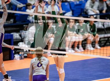 Thumbnail 3 in Episcopal vs. Fountain Lake (AAA 3A Final) photogallery.