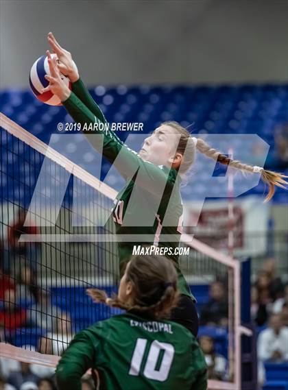 Thumbnail 3 in Episcopal vs. Fountain Lake (AAA 3A Final) photogallery.
