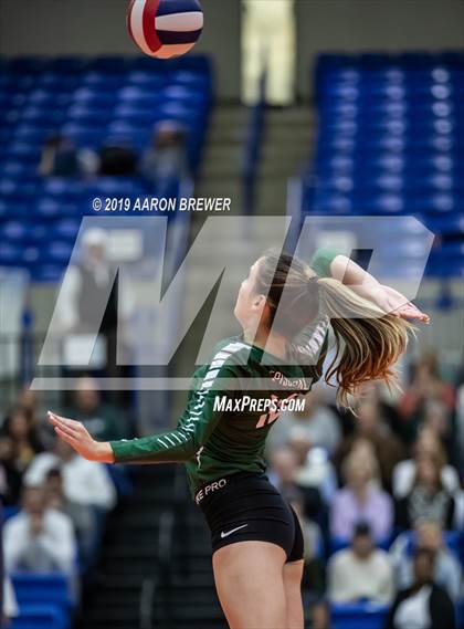 Thumbnail 2 in Episcopal vs. Fountain Lake (AAA 3A Final) photogallery.