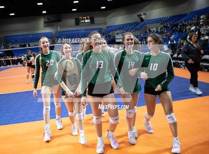 Thumbnail 2 in Episcopal vs. Fountain Lake (AAA 3A Final) photogallery.