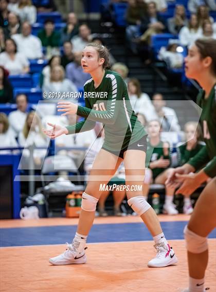 Thumbnail 1 in Episcopal vs. Fountain Lake (AAA 3A Final) photogallery.