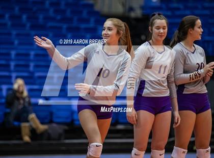 Thumbnail 2 in Episcopal vs. Fountain Lake (AAA 3A Final) photogallery.