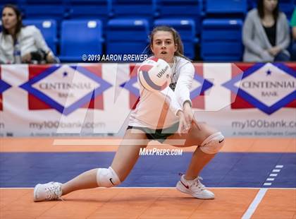 Thumbnail 1 in Episcopal vs. Fountain Lake (AAA 3A Final) photogallery.