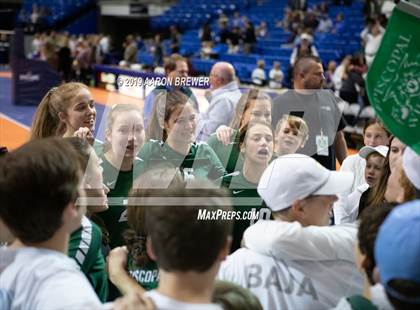 Thumbnail 3 in Episcopal vs. Fountain Lake (AAA 3A Final) photogallery.