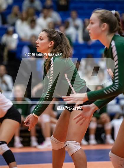 Thumbnail 1 in Episcopal vs. Fountain Lake (AAA 3A Final) photogallery.