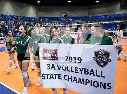 Thumbnail 1 in Episcopal vs. Fountain Lake (AAA 3A Final) photogallery.