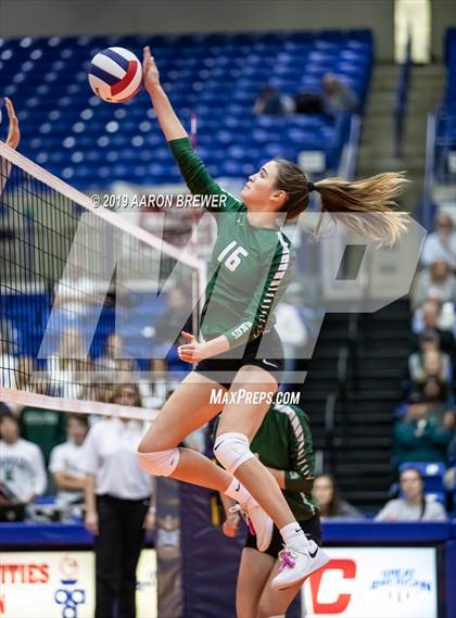Thumbnail 1 in Episcopal vs. Fountain Lake (AAA 3A Final) photogallery.