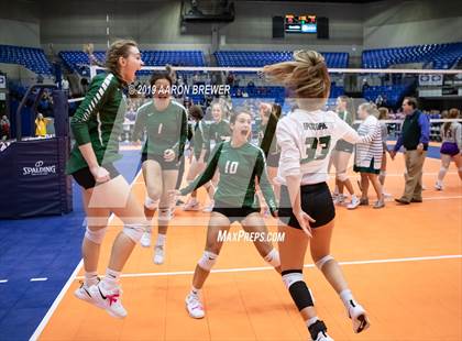 Thumbnail 2 in Episcopal vs. Fountain Lake (AAA 3A Final) photogallery.