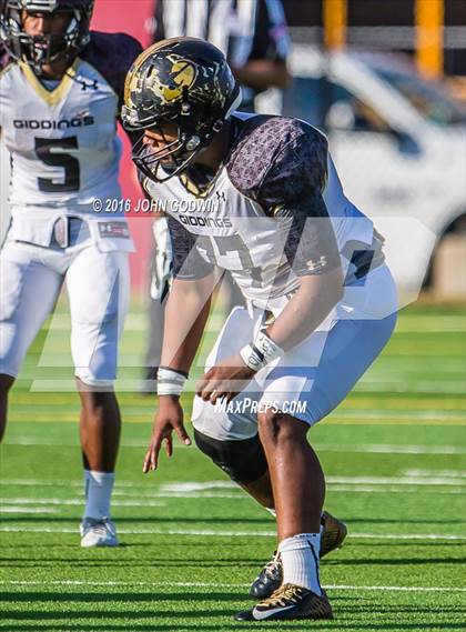 Thumbnail 3 in Liberty vs. Giddings photogallery.