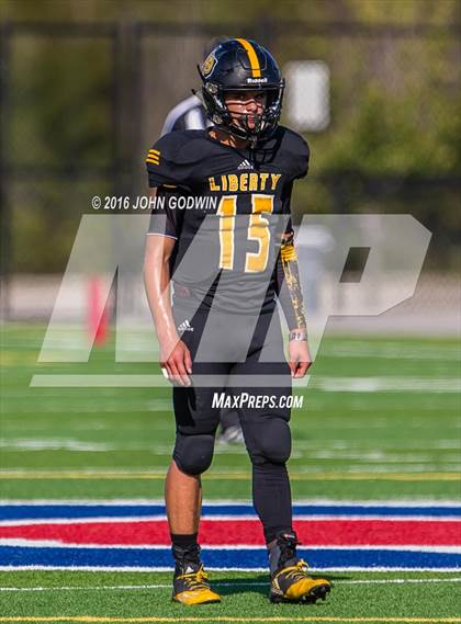Thumbnail 1 in Liberty vs. Giddings photogallery.