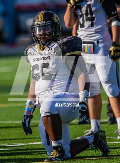 Thumbnail 3 in Liberty vs. Giddings photogallery.