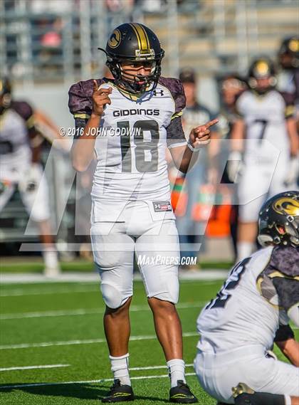 Thumbnail 1 in Liberty vs. Giddings photogallery.