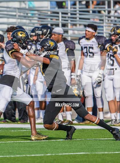 Thumbnail 3 in Liberty vs. Giddings photogallery.