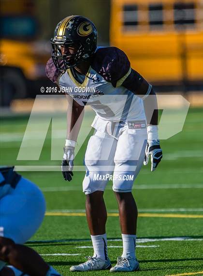 Thumbnail 3 in Liberty vs. Giddings photogallery.