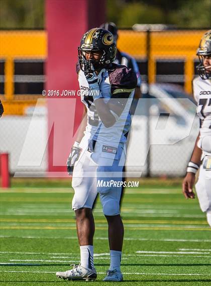 Thumbnail 2 in Liberty vs. Giddings photogallery.