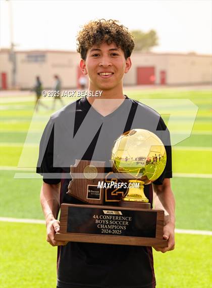 Thumbnail 3 in Salpointe Catholic vs Saguaro (AIA 4A Final Awards) photogallery.