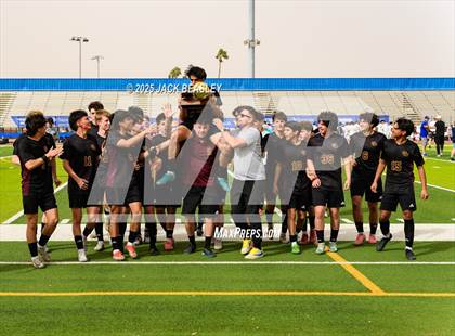 Thumbnail 3 in Salpointe Catholic vs Saguaro (AIA 4A Final Awards) photogallery.