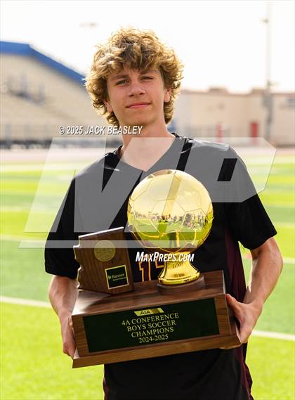 Thumbnail 3 in Salpointe Catholic vs Saguaro (AIA 4A Final Awards) photogallery.