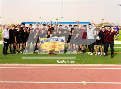 Thumbnail 1 in Salpointe Catholic vs Saguaro (AIA 4A Final Awards) photogallery.