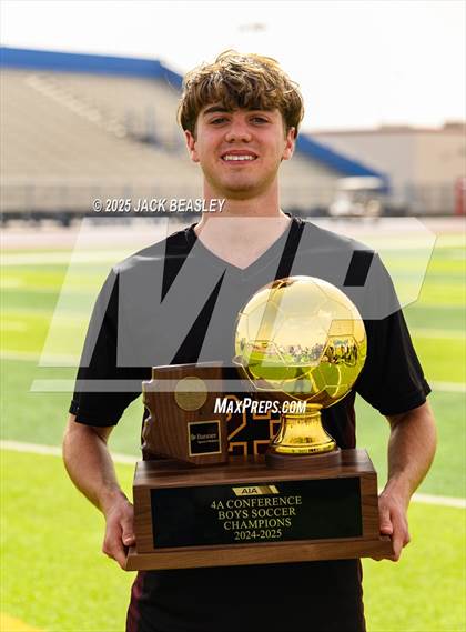Thumbnail 1 in Salpointe Catholic vs Saguaro (AIA 4A Final Awards) photogallery.