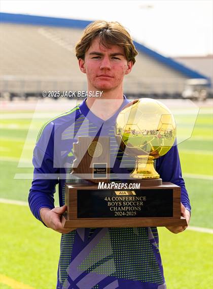 Thumbnail 2 in Salpointe Catholic vs Saguaro (AIA 4A Final Awards) photogallery.