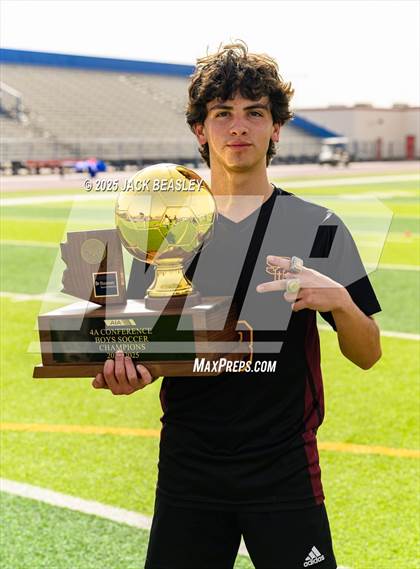 Thumbnail 3 in Salpointe Catholic vs Saguaro (AIA 4A Final Awards) photogallery.
