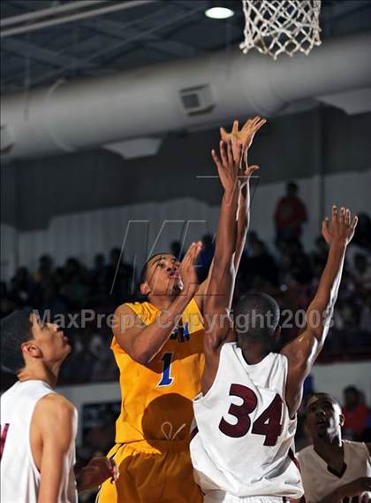 Thumbnail 1 in Sparkman vs. Johnson photogallery.
