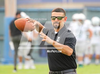 Thumbnail 1 in Clovis East vs. Dinuba photogallery.