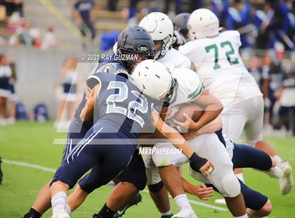 Thumbnail 1 in Clovis East vs. Dinuba photogallery.