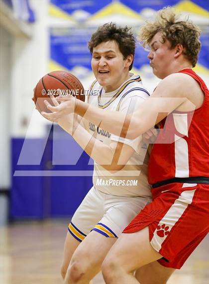 Thumbnail 2 in Beechwood @ Newport Central Catholic photogallery.