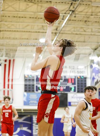 Thumbnail 3 in Beechwood @ Newport Central Catholic photogallery.