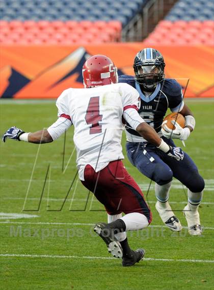 Thumbnail 1 in Valor Christian vs. Cherokee Trail (CHSAA 5A Final) photogallery.