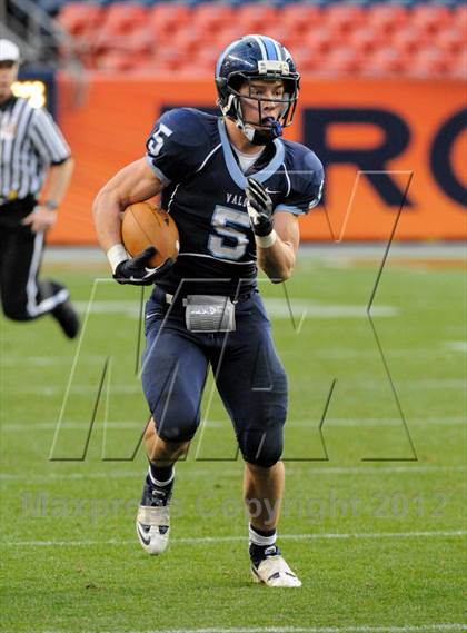 Thumbnail 1 in Valor Christian vs. Cherokee Trail (CHSAA 5A Final) photogallery.