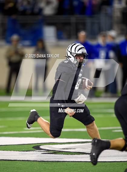 Thumbnail 1 in Peaster vs Grandview (Texas UIL 3A D1 Semifinal) photogallery.