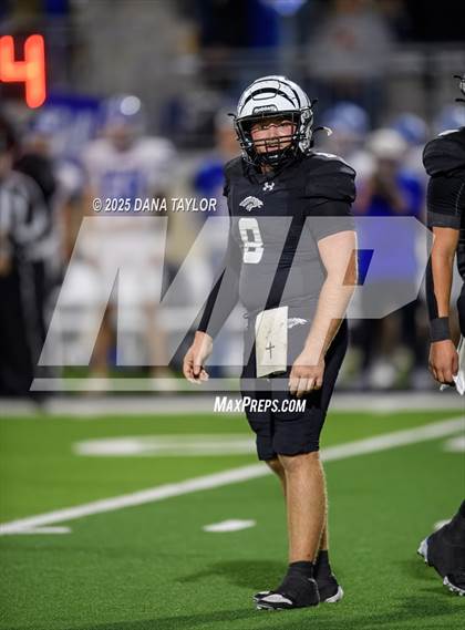 Thumbnail 1 in Peaster vs Grandview (Texas UIL 3A D1 Semifinal) photogallery.