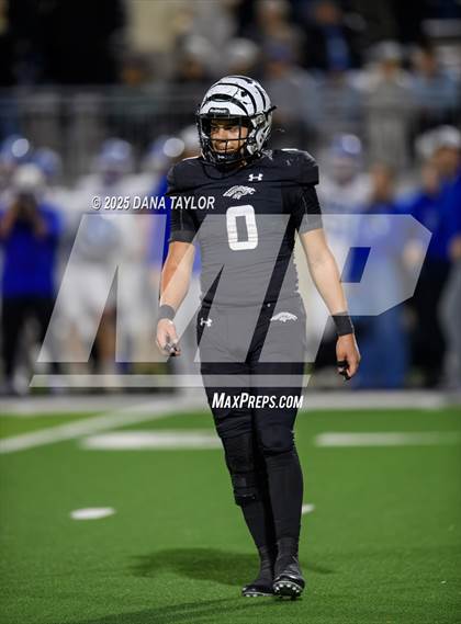 Thumbnail 2 in Peaster vs Grandview (Texas UIL 3A D1 Semifinal) photogallery.
