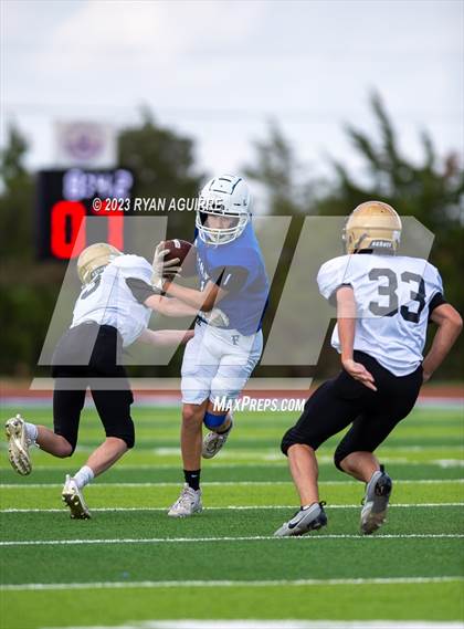 Thumbnail 2 in Abilene @ Frenship Gold photogallery.