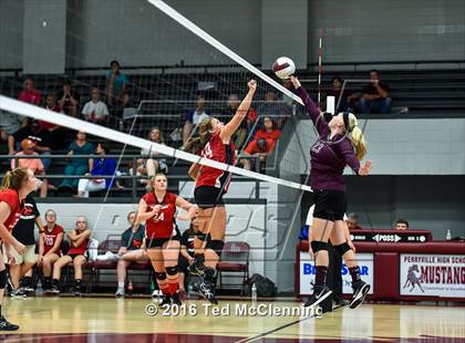 Thumbnail 1 in Harmony Grove @ Perryville photogallery.