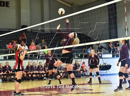Thumbnail 1 in Harmony Grove @ Perryville photogallery.