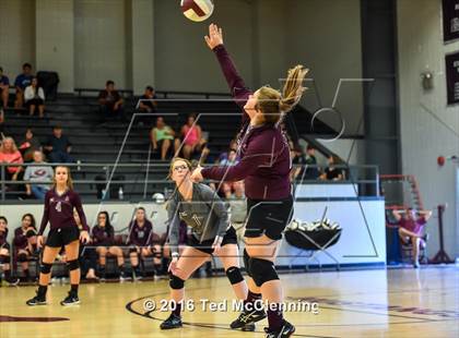 Thumbnail 1 in Harmony Grove @ Perryville photogallery.
