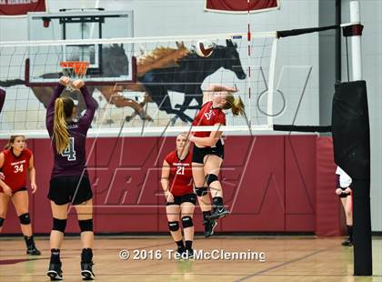 Thumbnail 2 in Harmony Grove @ Perryville photogallery.